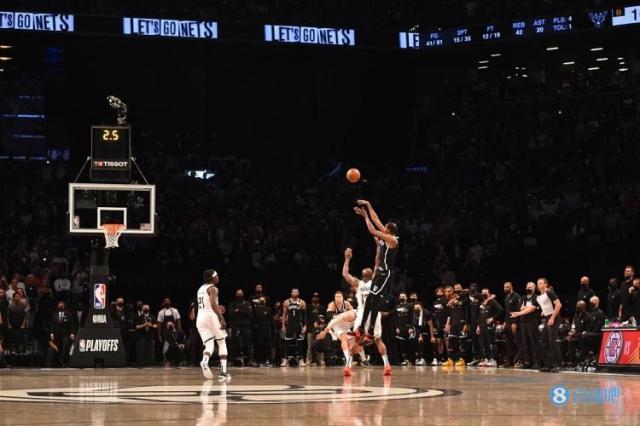 开云APP-皮蓬杜兰特隔空互喷 说他不如詹姆斯 KD真的急了